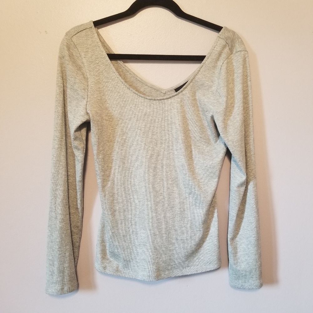 Scoop Neck, V-Back Grey Ribbed Knit T-Shirt